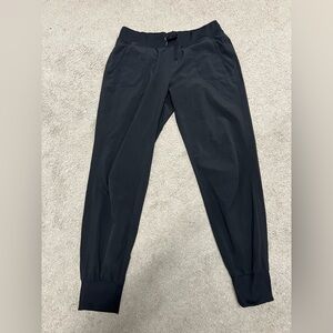 Athleta women’s black Joggers size 4